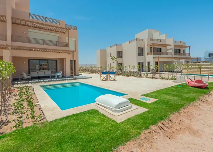 Fantastic 3br Twin In Ancient Hill Lagoon Heated Pool